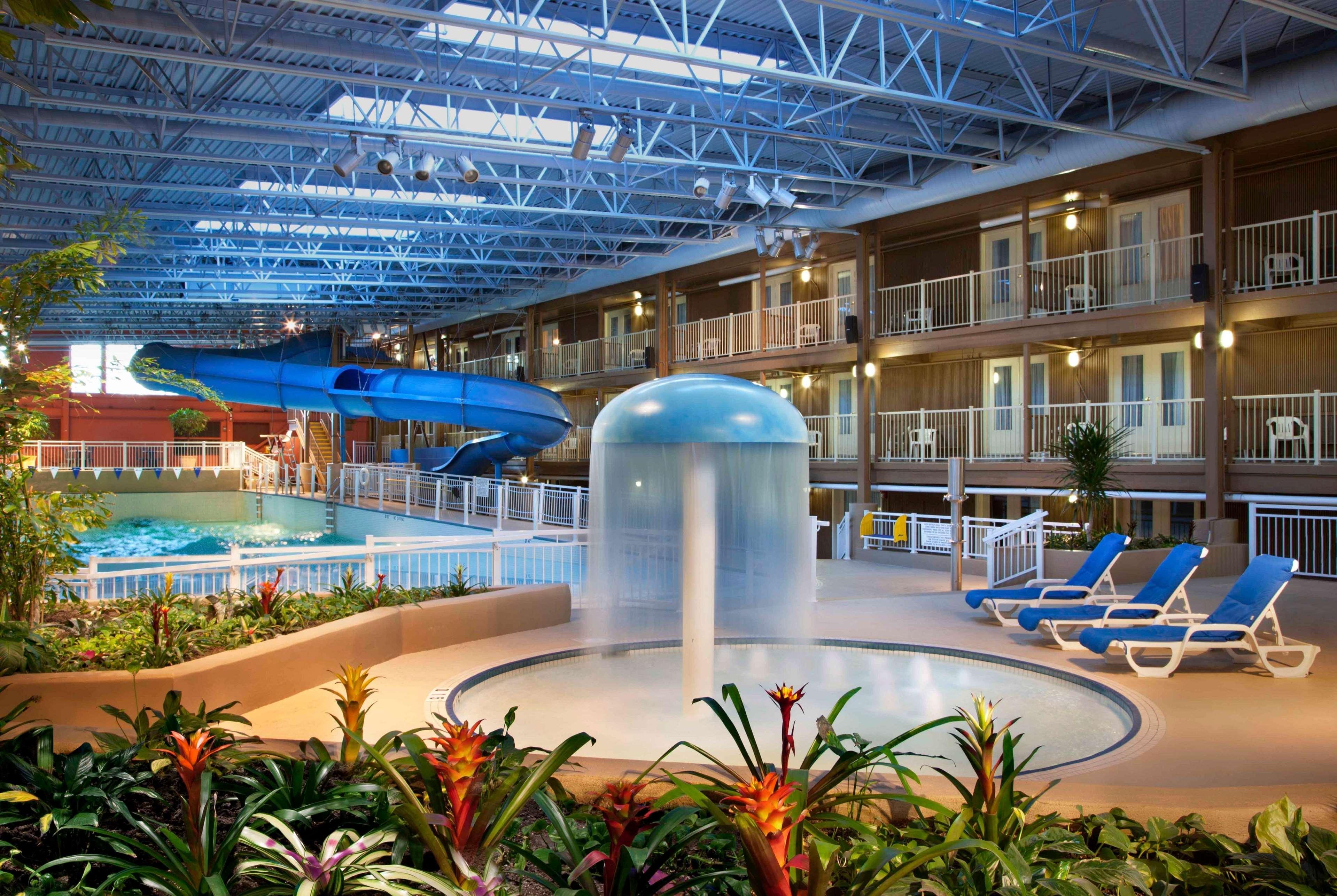 Travelodge By Wyndham Ottawa West Exterior foto